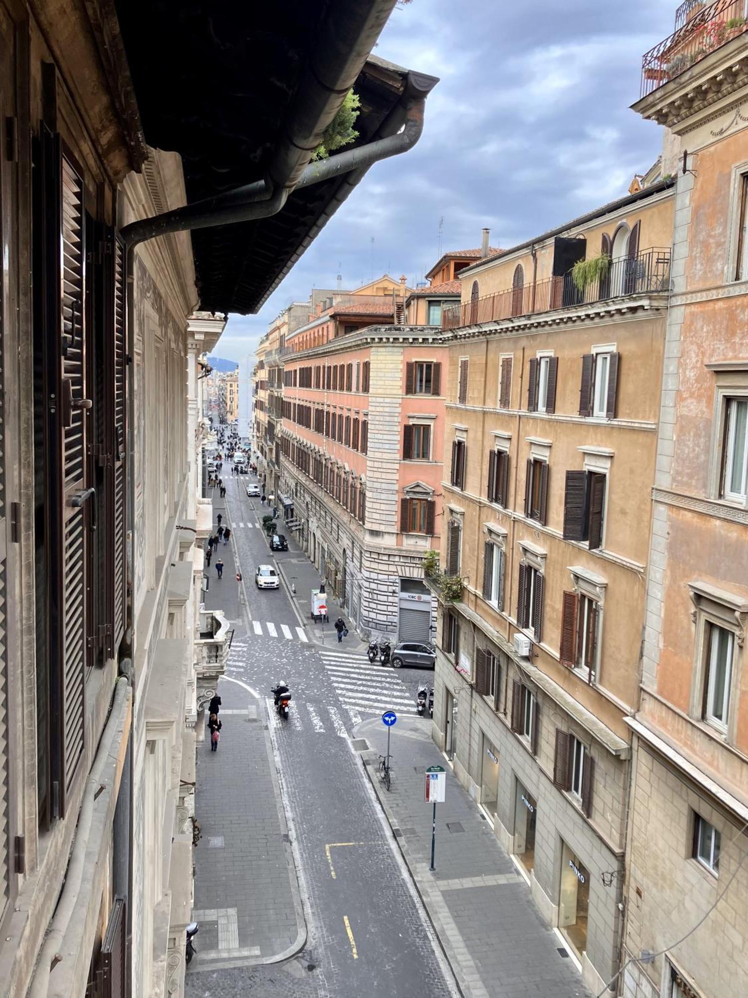 Erdarelli 3* Rom